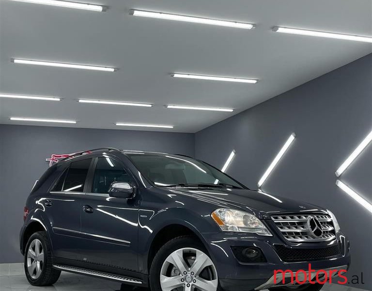 2010' Mercedes-Benz ML 350 photo #1