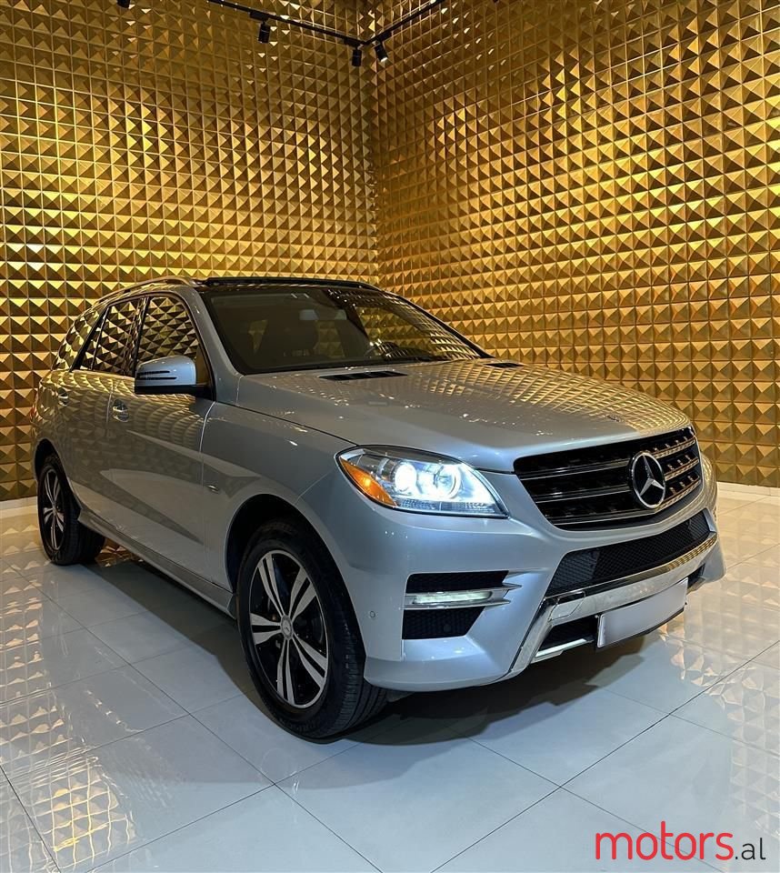 2012' Mercedes-Benz ML 350 photo #1