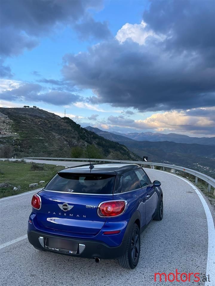 2013' MINI Cooper photo #2