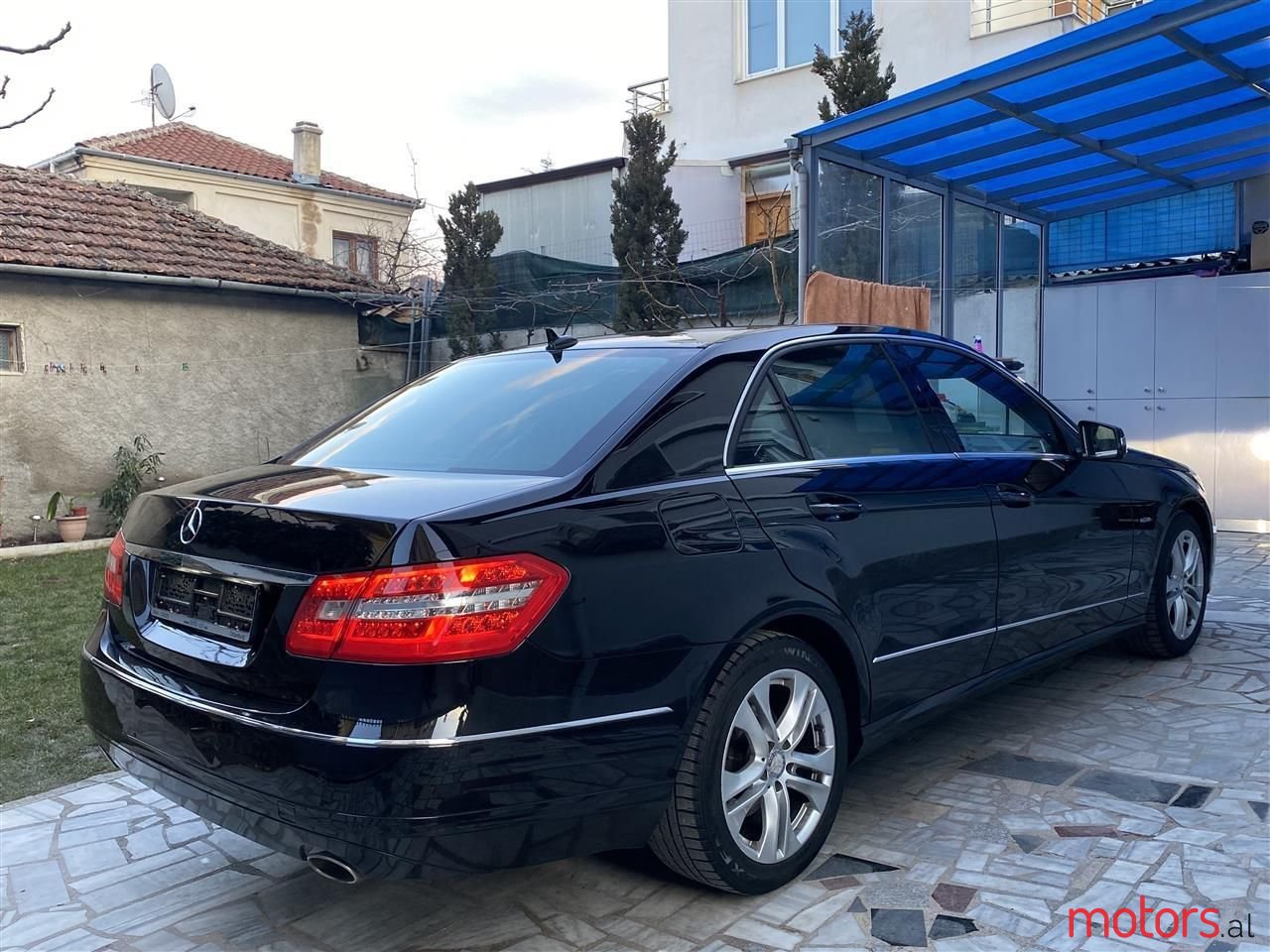 2009' Mercedes-Benz E 350 photo #4