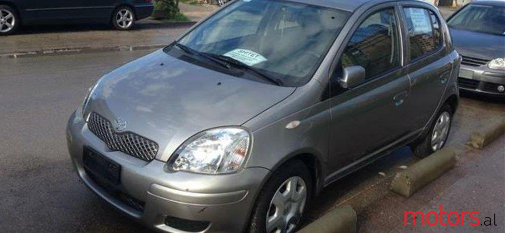 2004' Toyota Yaris photo #1