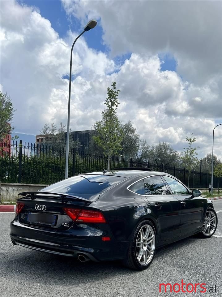 2012' Audi A7 photo #3