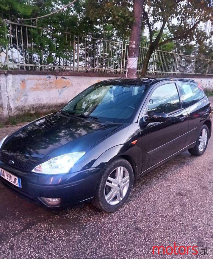 2002' Ford Focus photo #1