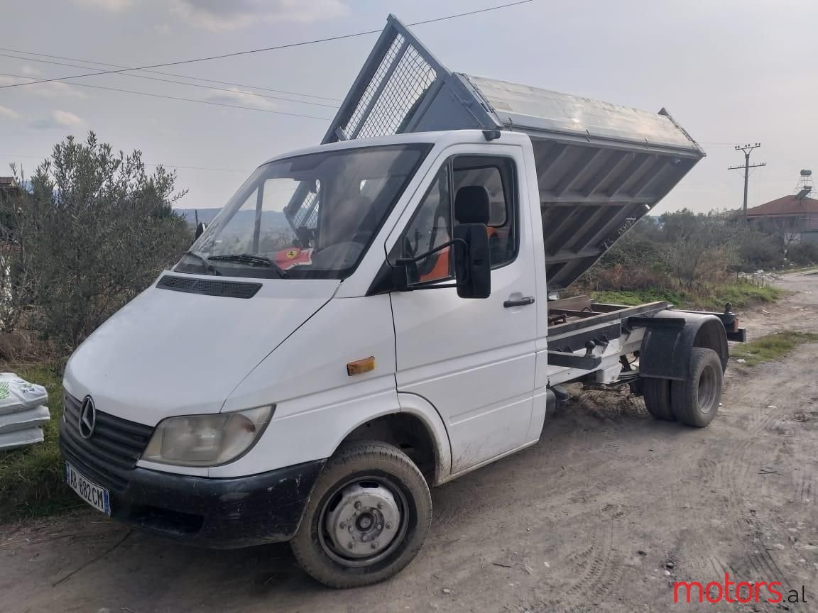 2001' Mercedes-Benz 416 photo #6