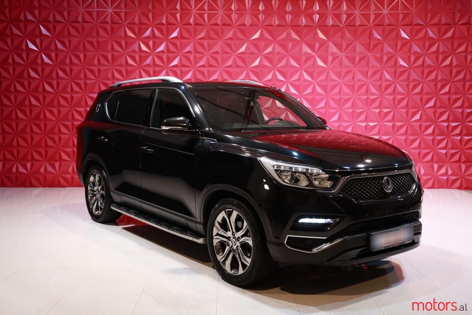 2019' SsangYong Rexton photo #2