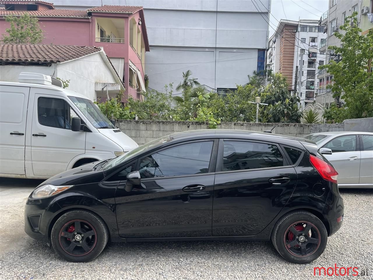 2012' Ford Fiesta photo #4