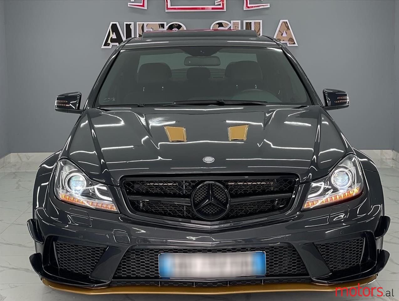 2012' Mercedes-Benz C 300 photo #6