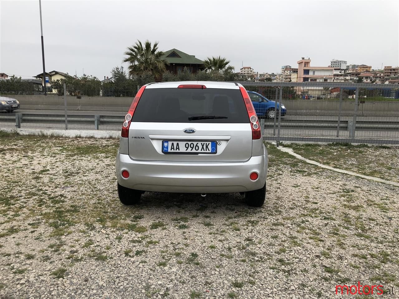 2008' Ford Fiesta photo #2