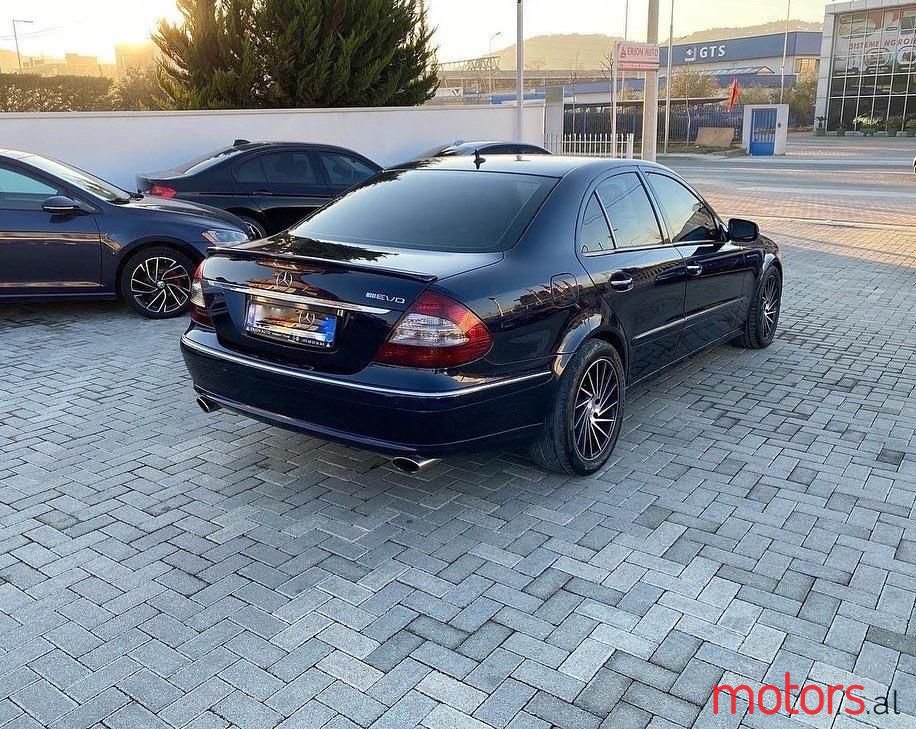 2008' Mercedes-Benz E 320 photo #4