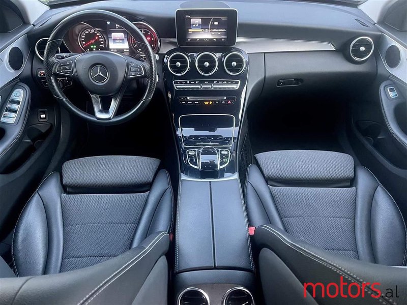 2015' Mercedes-Benz C 220 photo #2