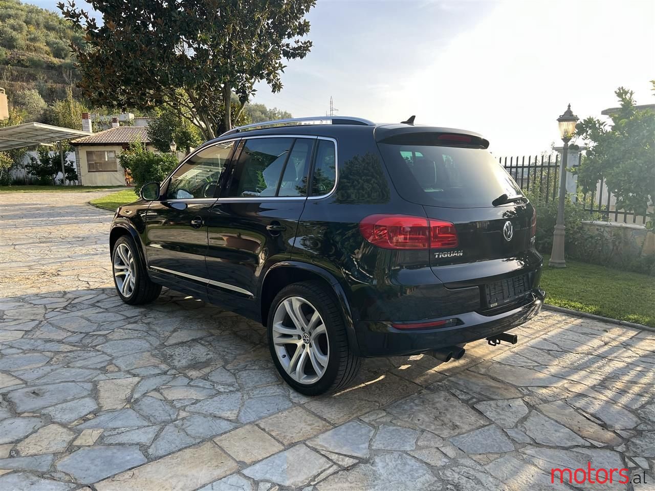 2013' Volkswagen Tiguan photo #6