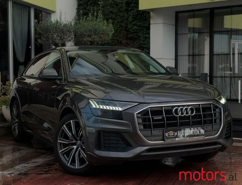 2019' Audi Q8 photo #1