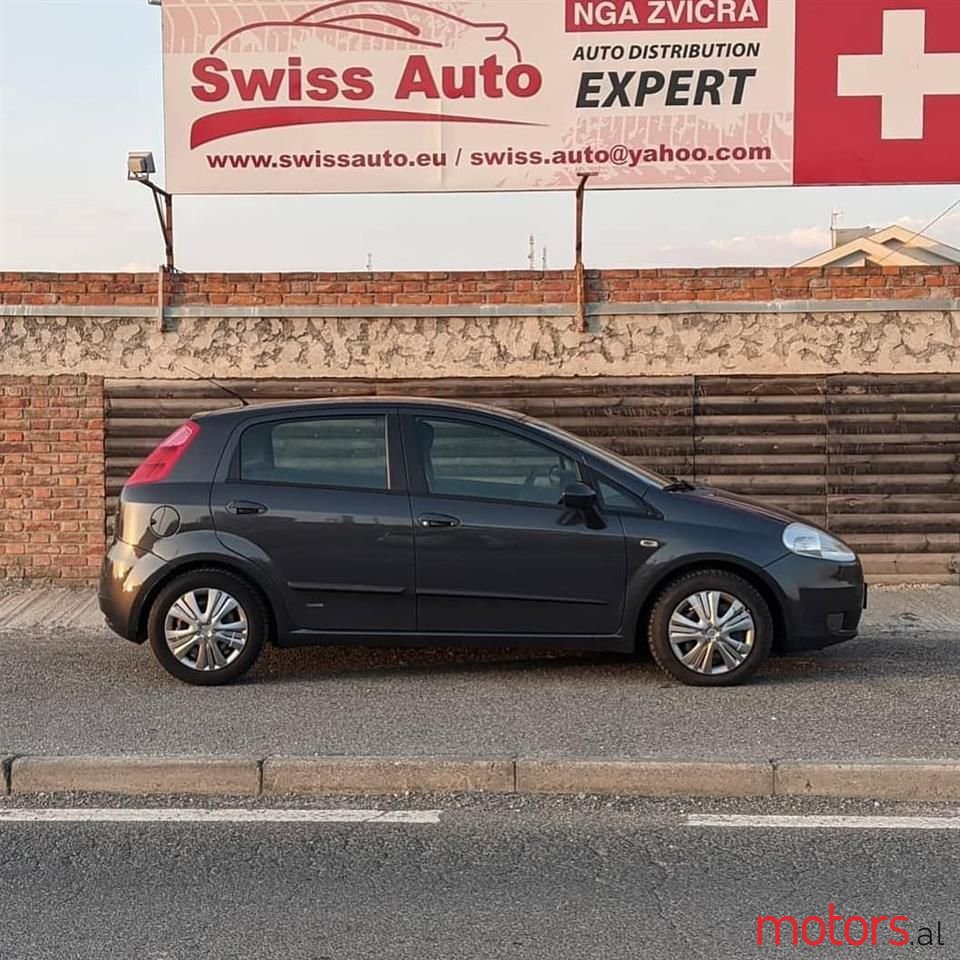 2007' Fiat Grande Punto photo #1