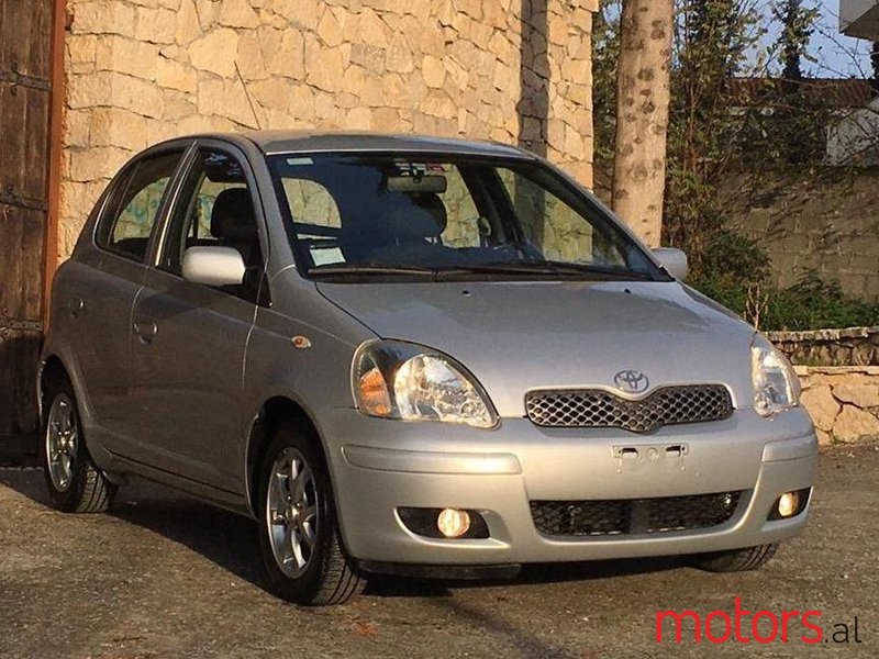 2005' Toyota Yaris photo #1