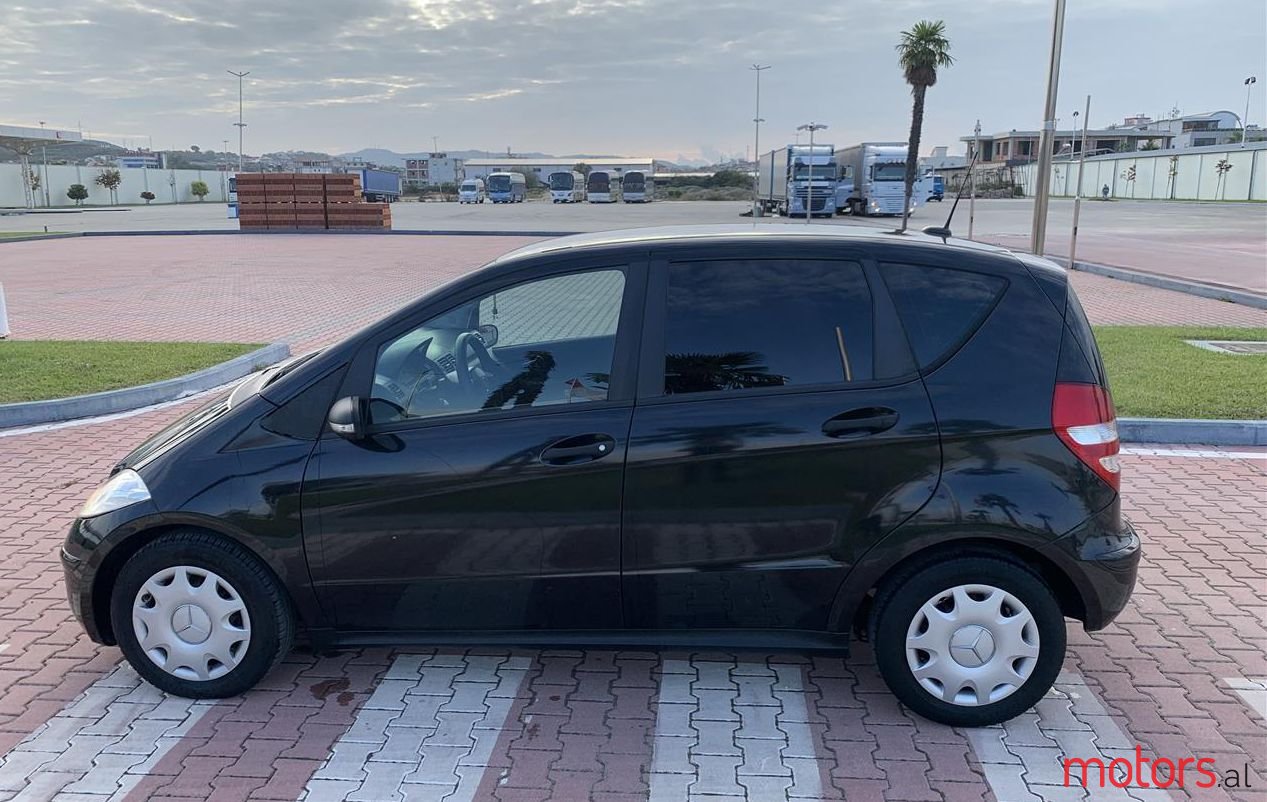 2006' Mercedes-Benz A 170 photo #1