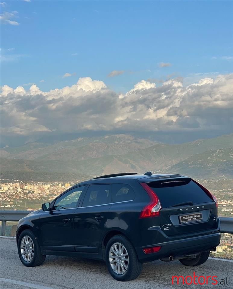 2010' Volvo Xc 60 photo #2