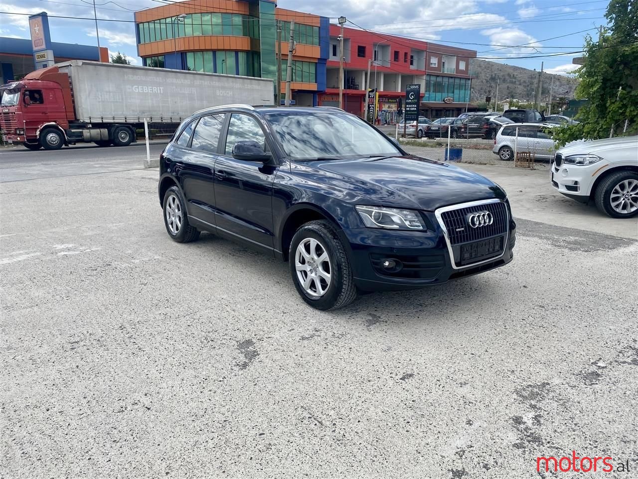 2011' Audi Q5 photo #3