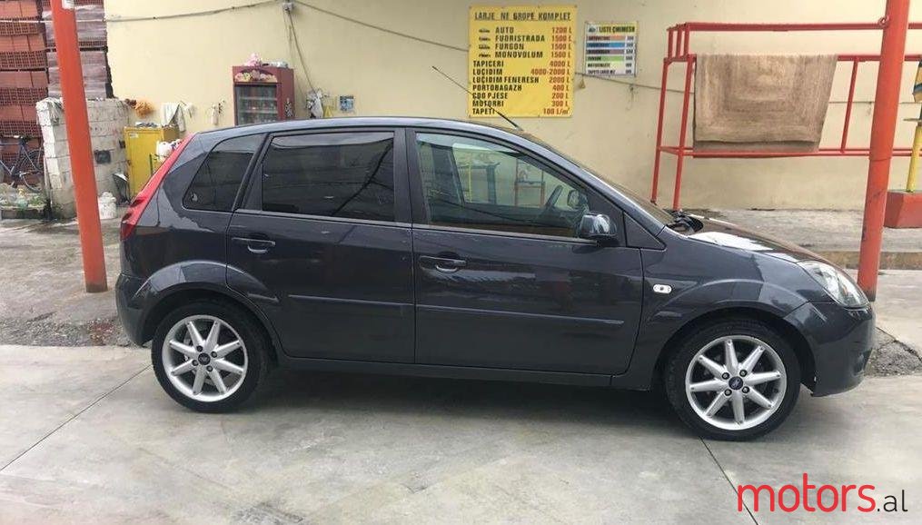 2007' Ford Fiesta photo #1