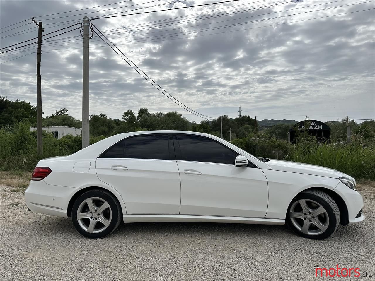 2014' Mercedes-Benz E 250 photo #4
