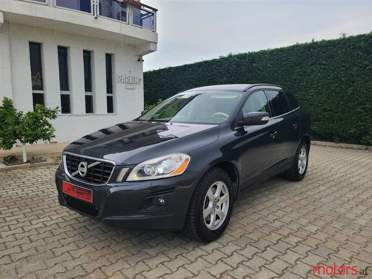 2010' Volvo Xc 60 photo #1