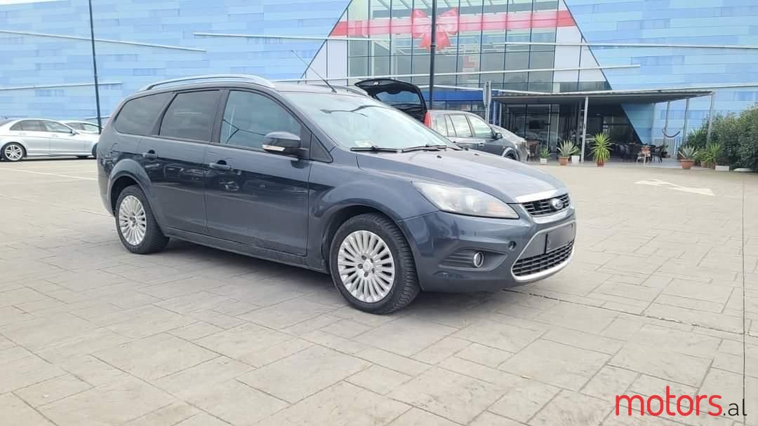 2009' Ford Focus photo #2