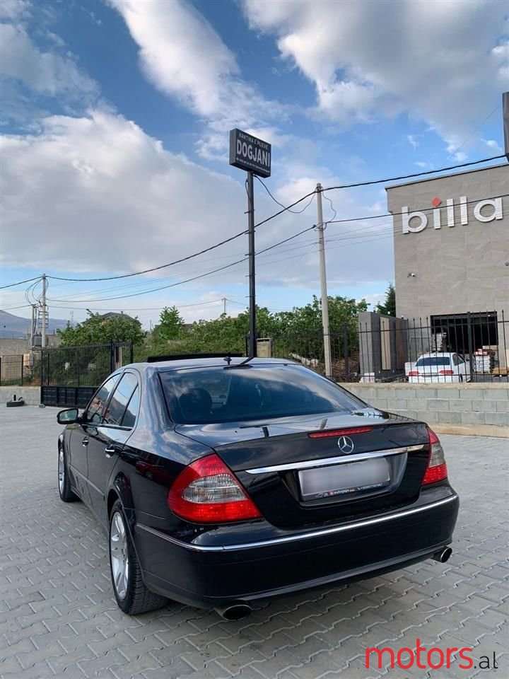 2008' Mercedes-Benz E 280 photo #2