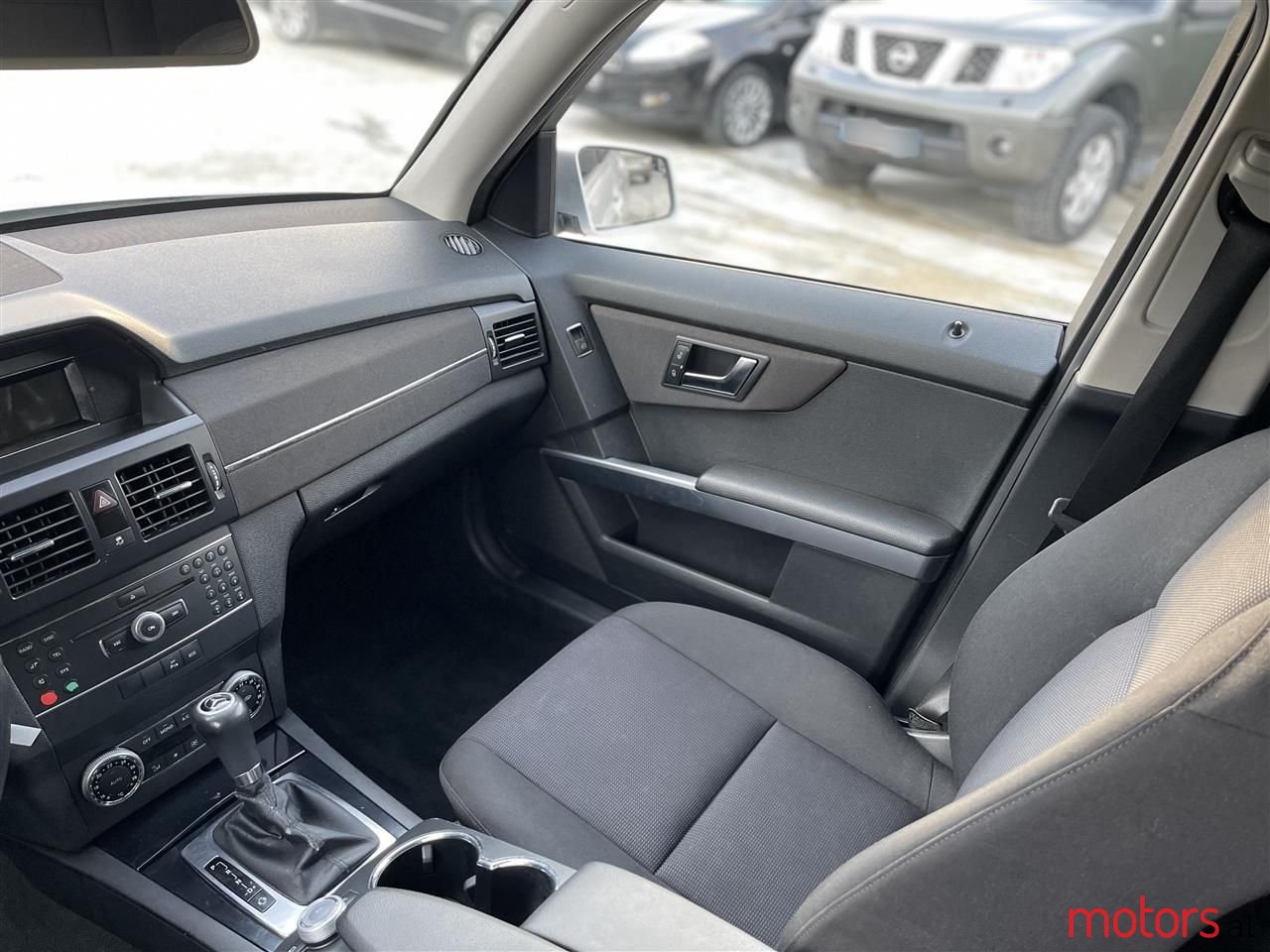 2012' Mercedes-Benz GLK 220 photo #2