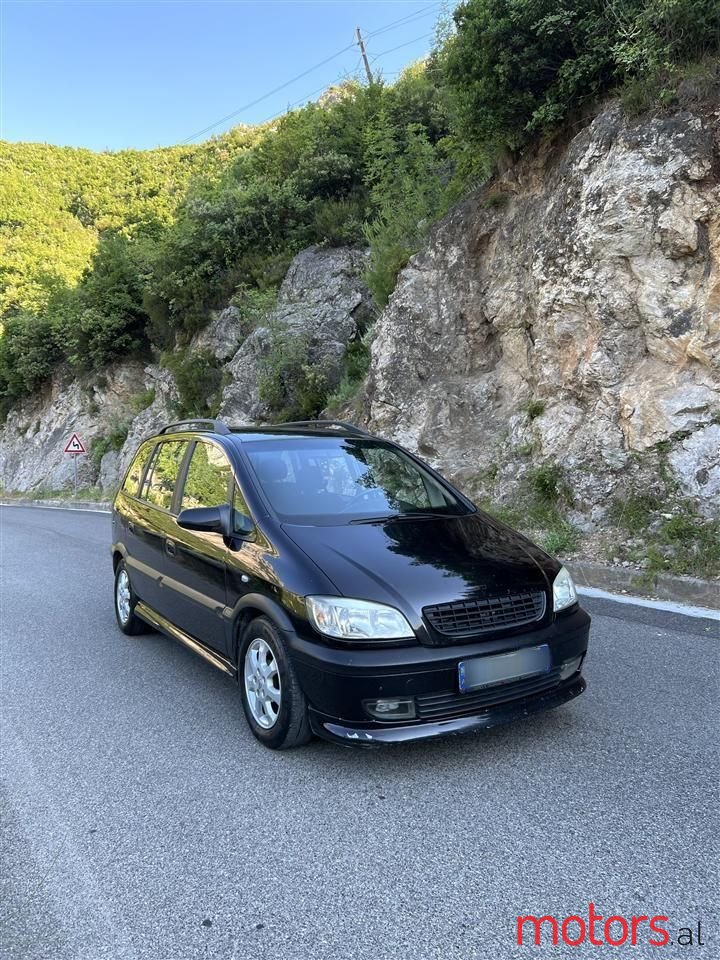 2003' Opel Zafira photo #2