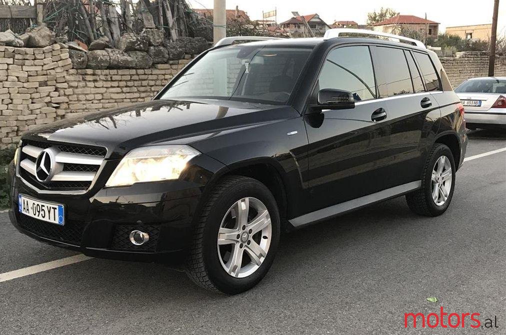 2010' Mercedes-Benz GLK 220 photo #1