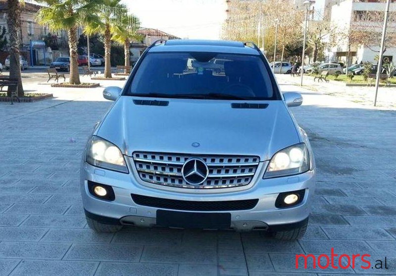 2007' Mercedes-Benz ML 320 photo #1