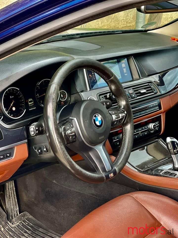 2017' BMW 520 photo #4