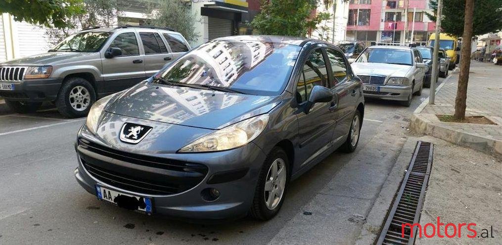 2007' Peugeot 207 photo #1