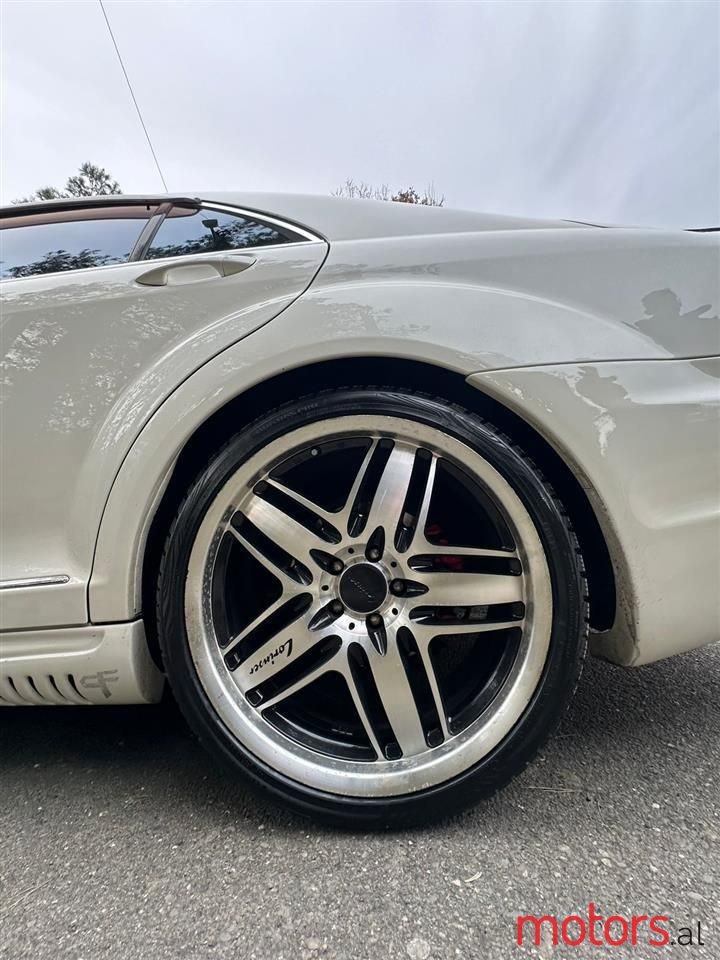 2010' Mercedes-Benz S 550 photo #6