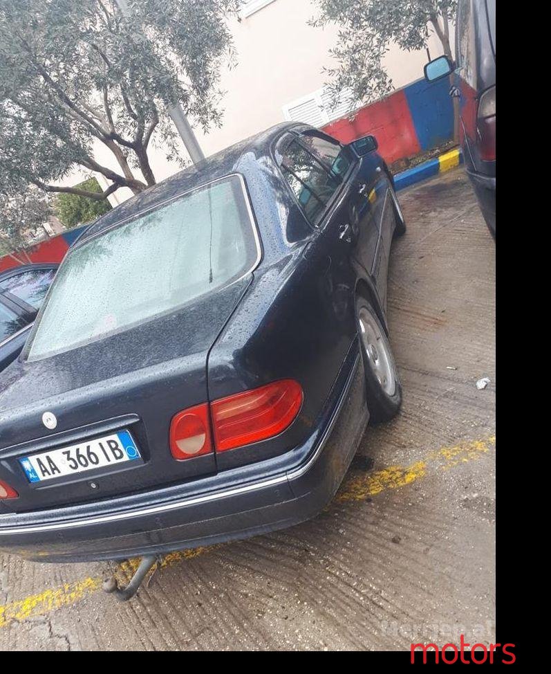 1998' Mercedes-Benz E 280 photo #2