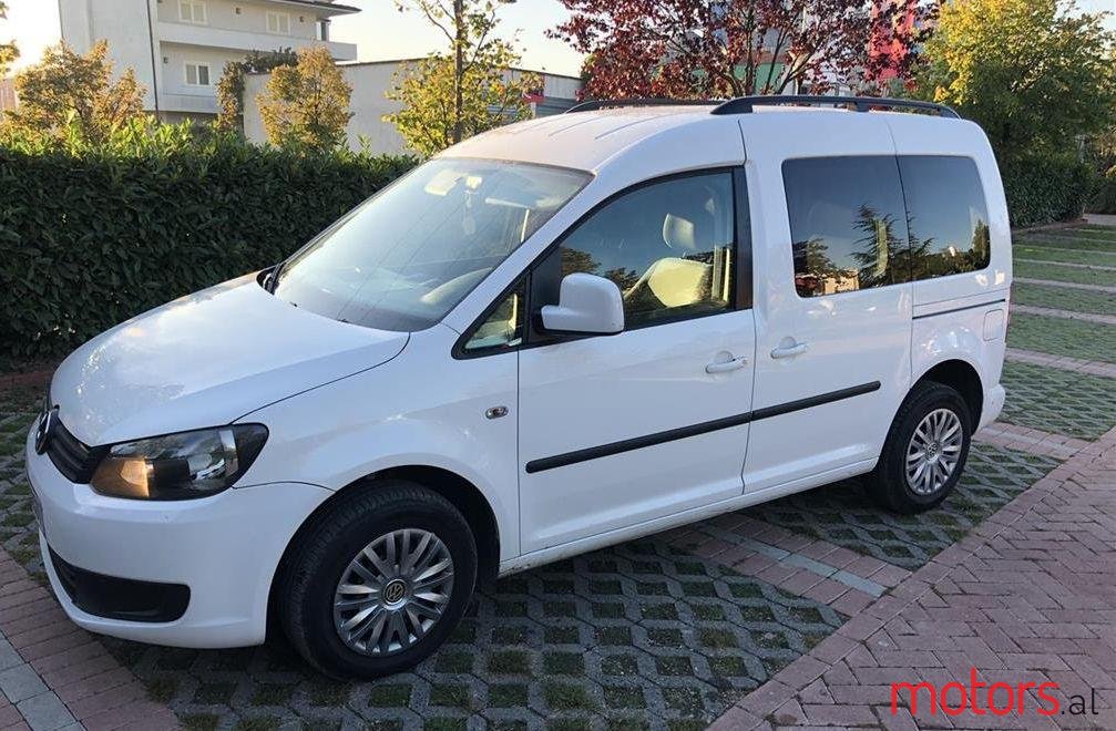 2013' Volkswagen Caddy photo #1