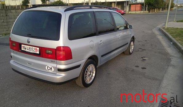 2001' Volkswagen Sharan photo #1