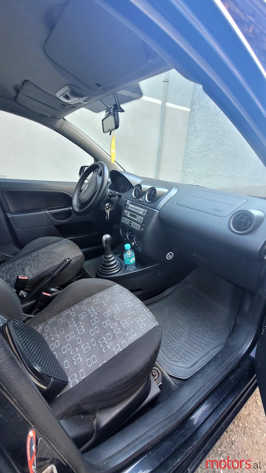 2005' Ford Fiesta photo #5