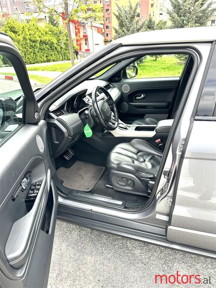 2013' Land Rover Range Rover Evoque photo #3