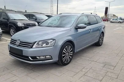2012' Volkswagen Passat