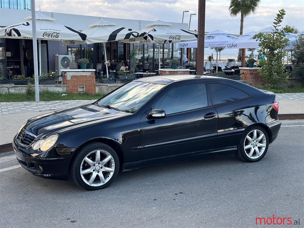 2001' Mercedes-Benz C 200 photo #2