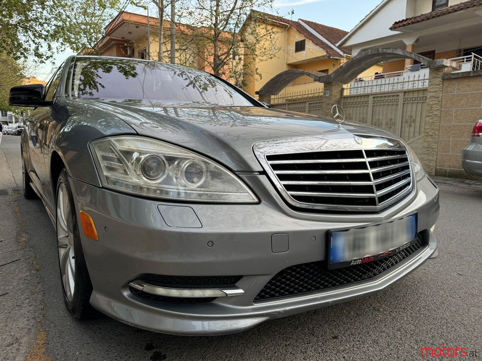 2010' Mercedes-Benz S 550 photo #4