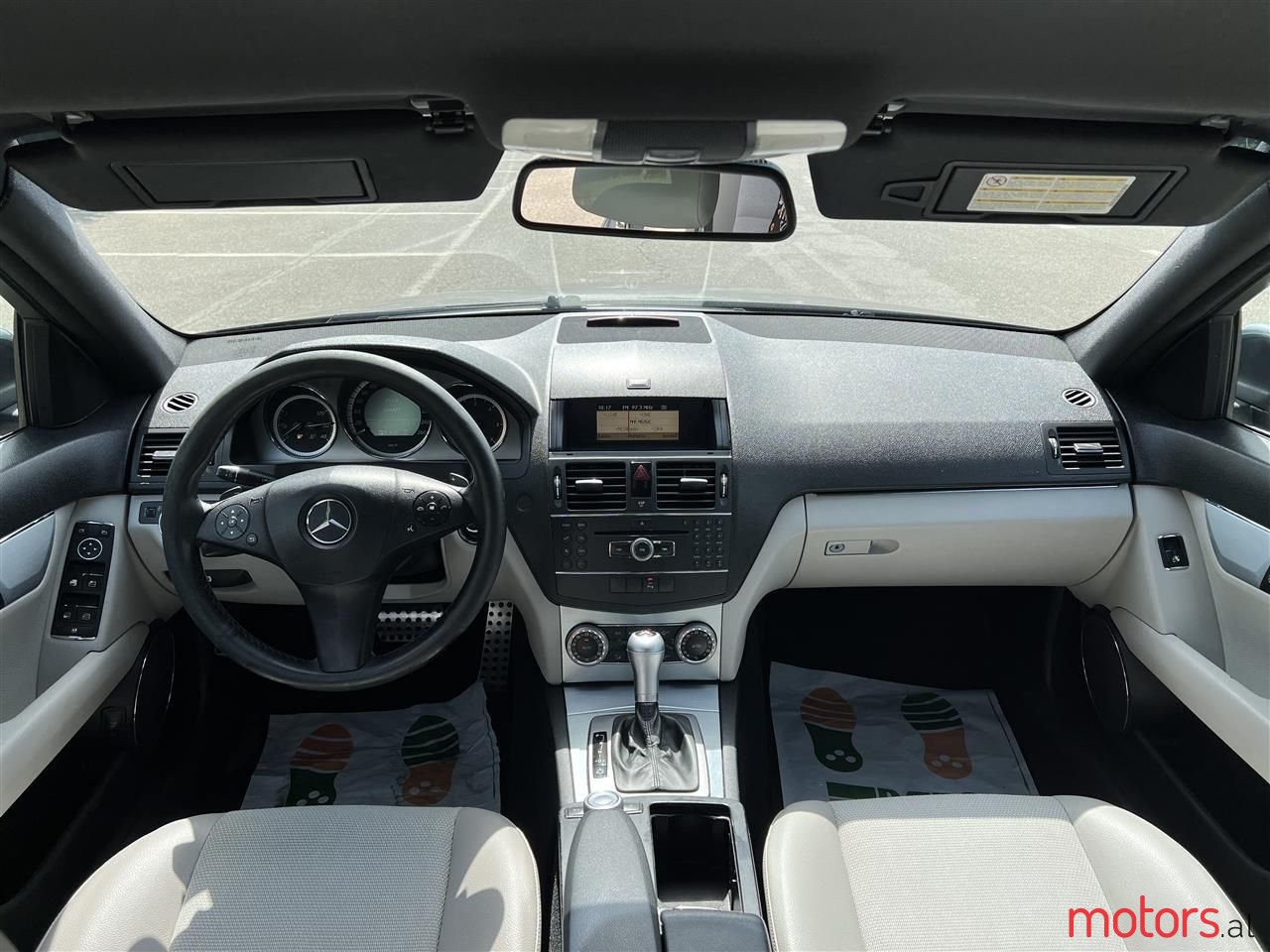 2009' Mercedes-Benz C 200 photo #2