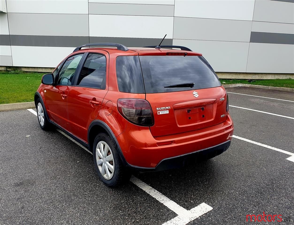 2010' Suzuki SX4 photo #6