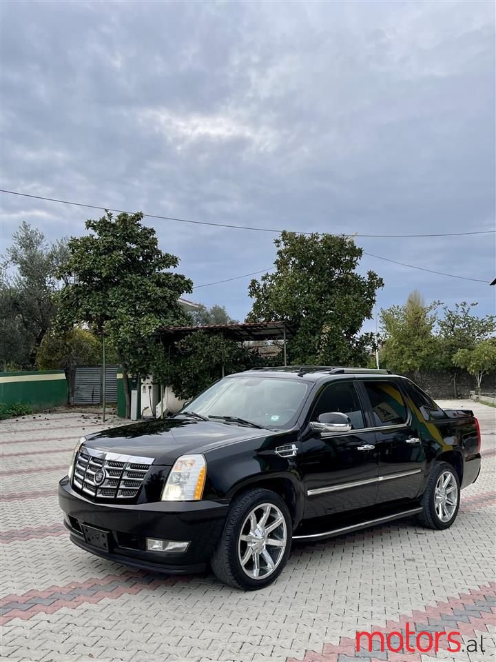 2007' Cadillac Escalade photo #3