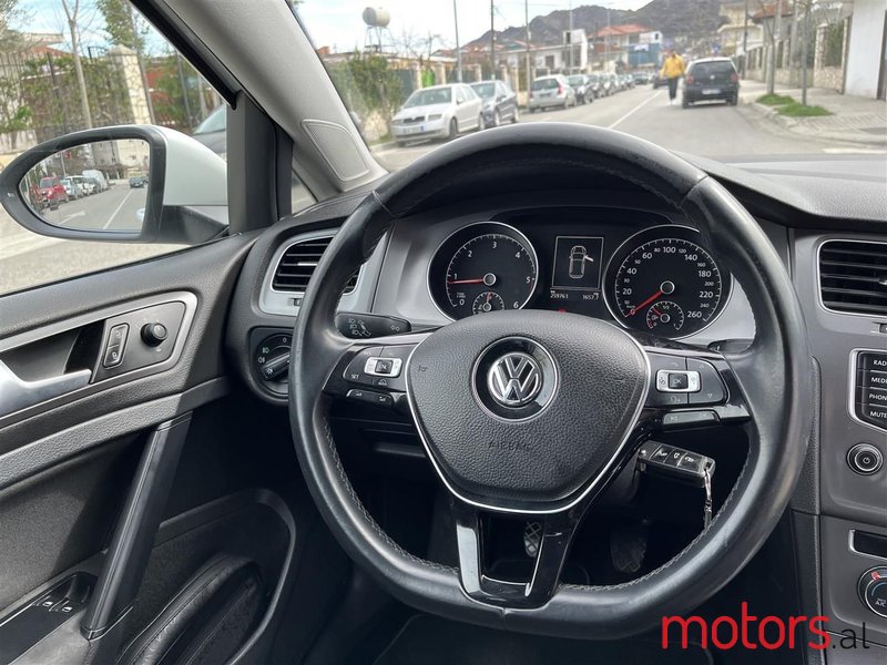 2013' Volkswagen Golf photo #5