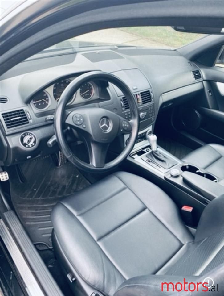 2008' Mercedes-Benz C 300 photo #5