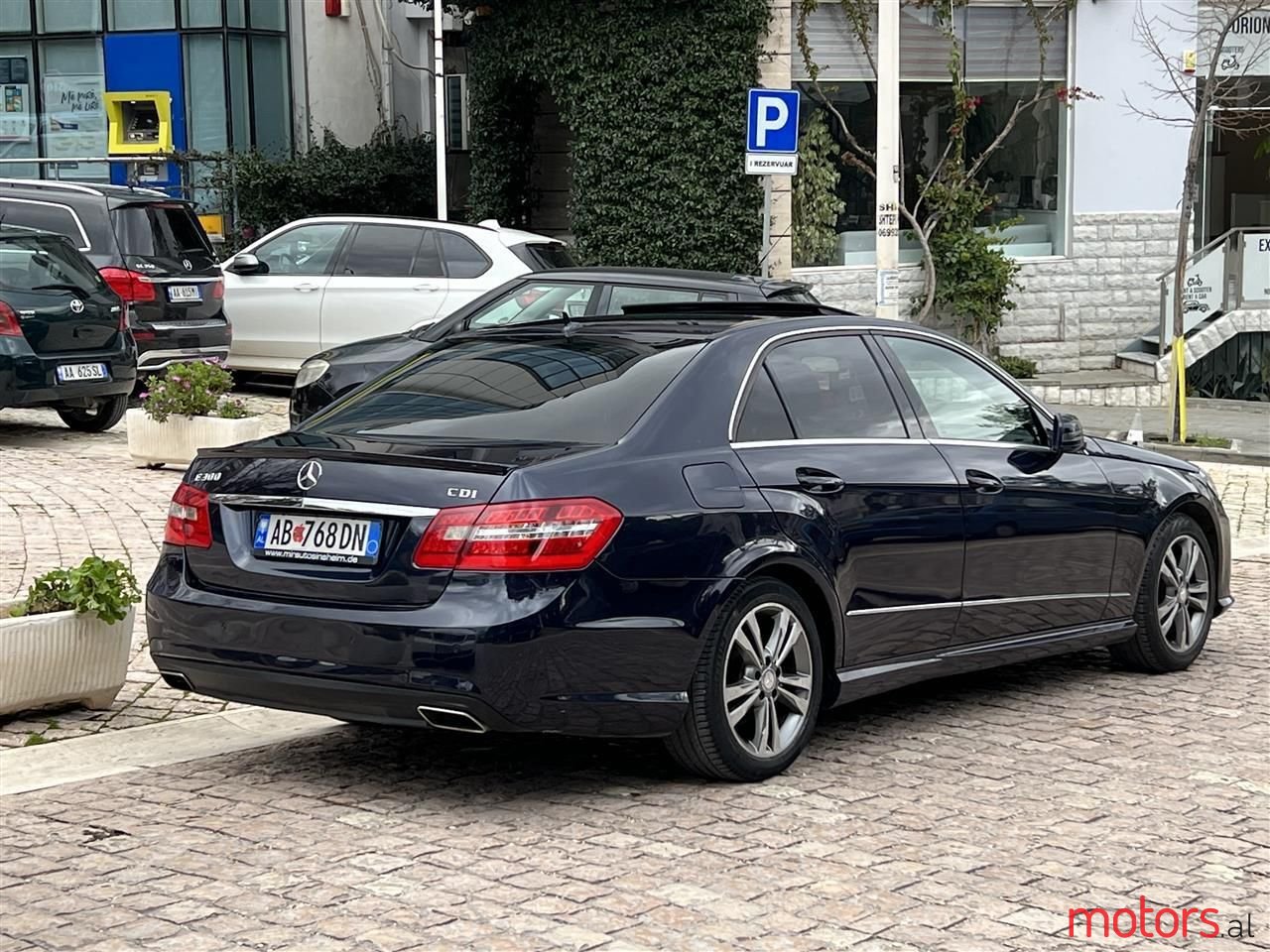 2010' Mercedes-Benz E 250 photo #1