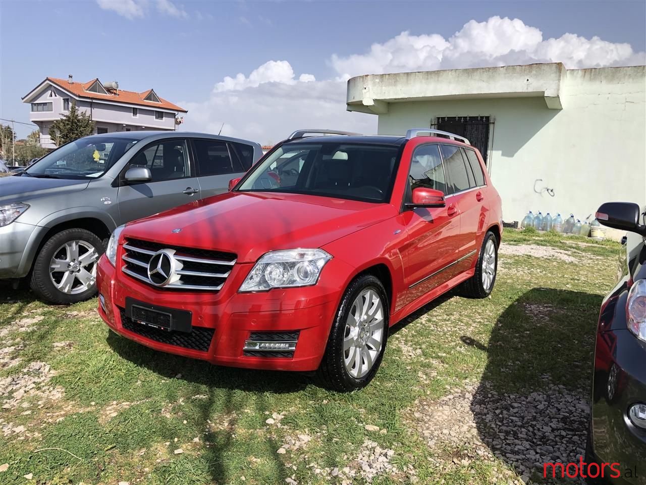 2011' Mercedes-Benz GLK 250 photo #1