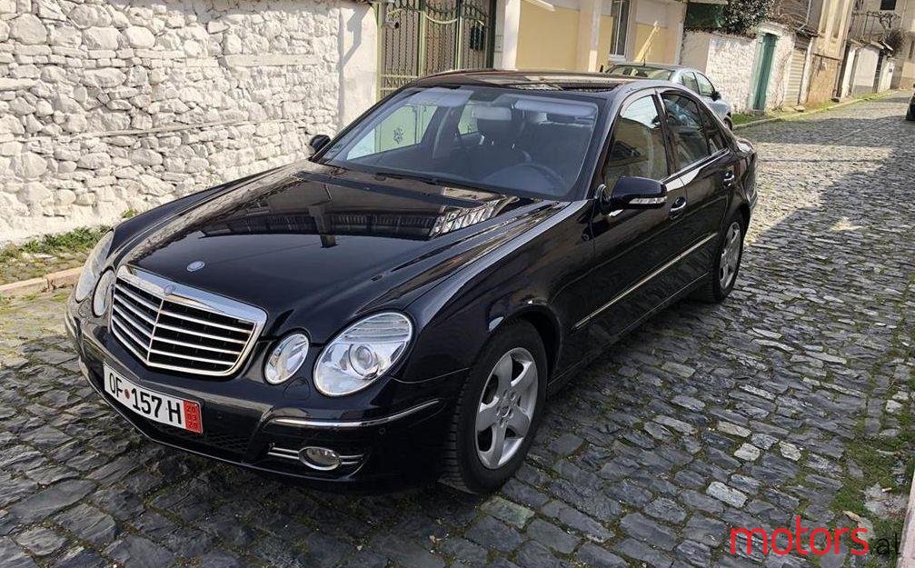 2007' Mercedes-Benz E 200 photo #1
