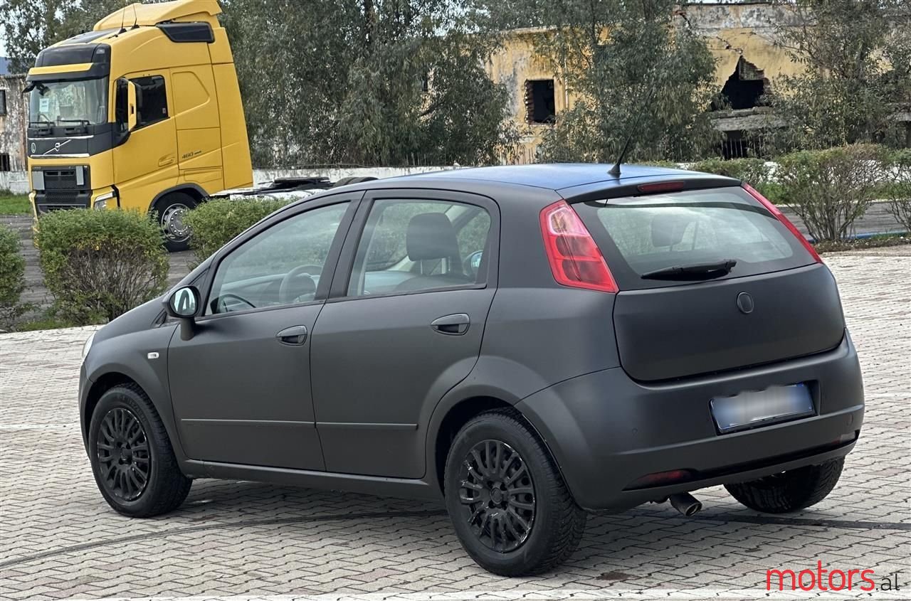 2008' Fiat Grande Punto photo #5